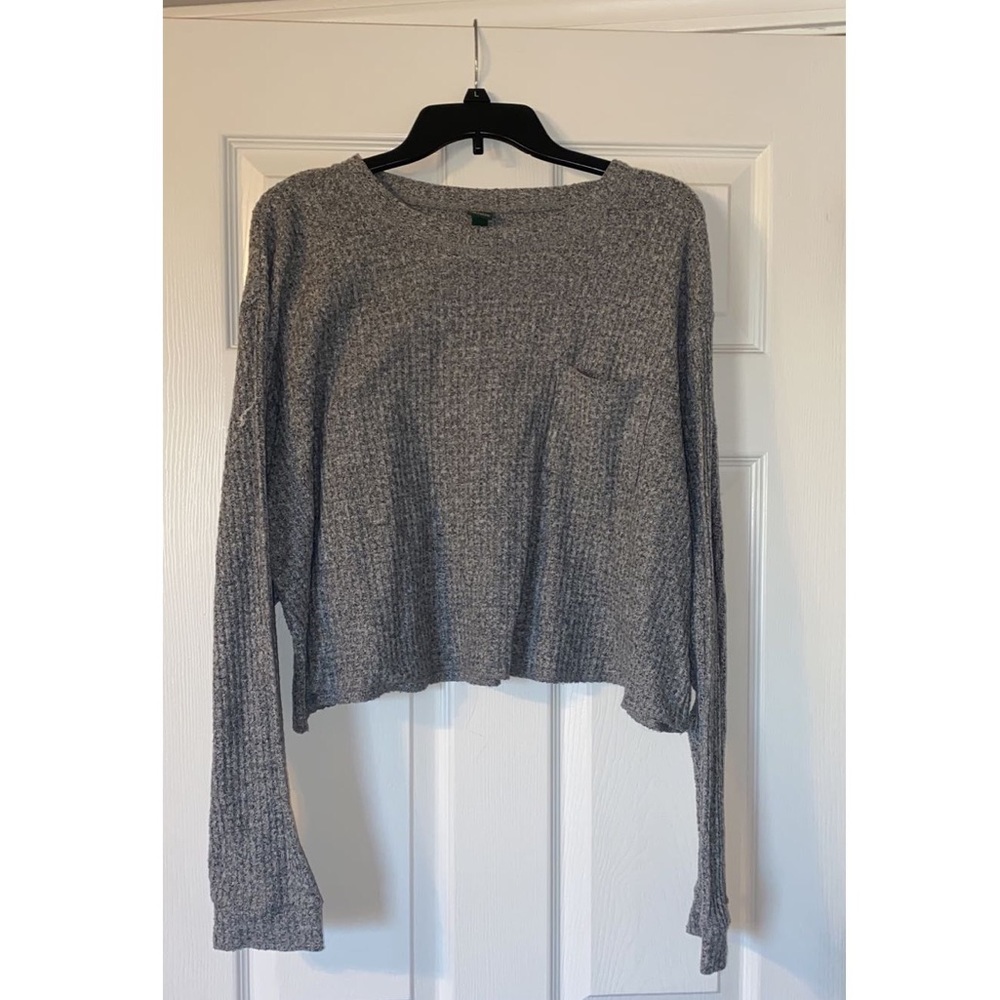 Crop Grey Sweater!